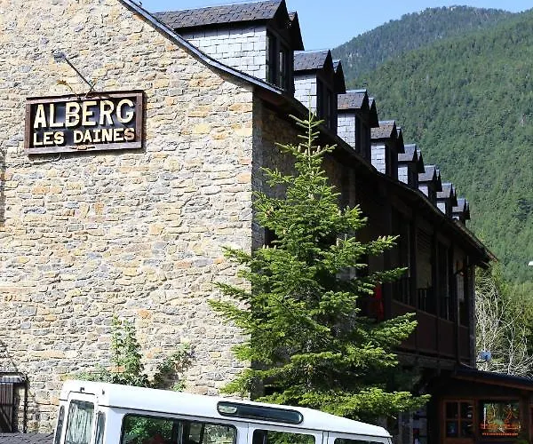 Les Daines Hostel