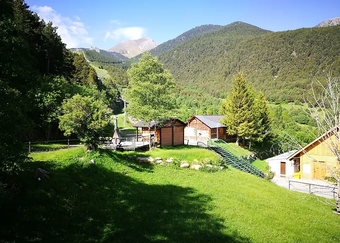 Les Daines Hostel Espot